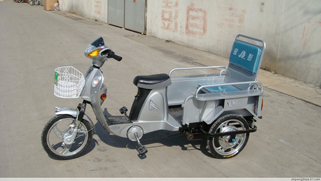 2005年lol赛事竞猜3号车.jpg